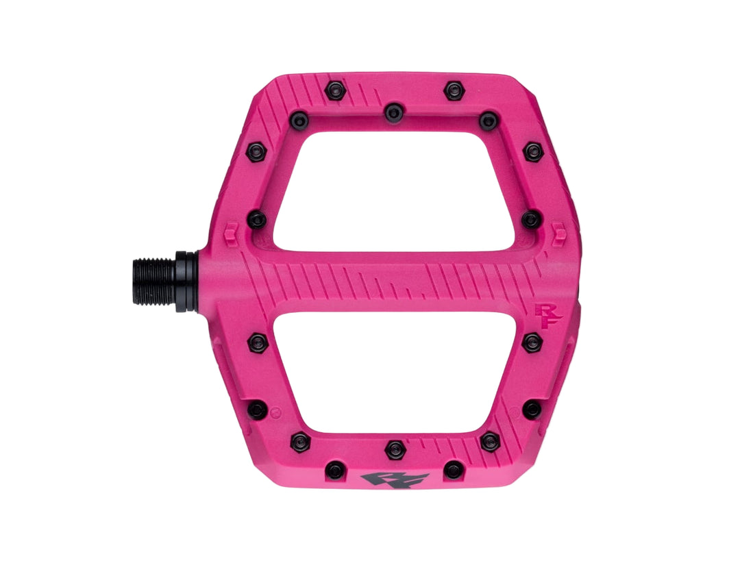 Raceface Chester ペダル Chester Pedal | Composite MTB Pedal for XC, Trail, All-Mtn | Race