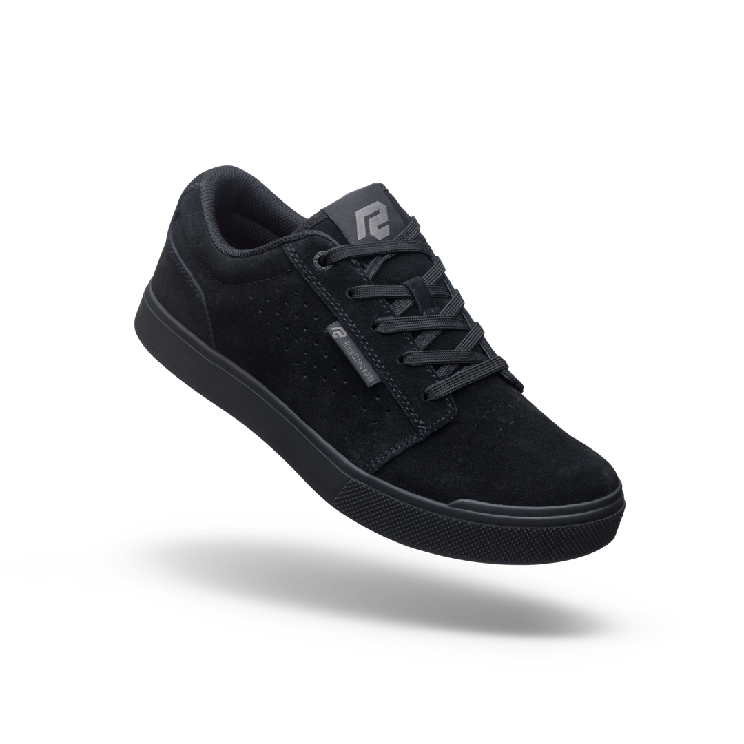 vice-blk-6-2048x2048-7dad3fe8-